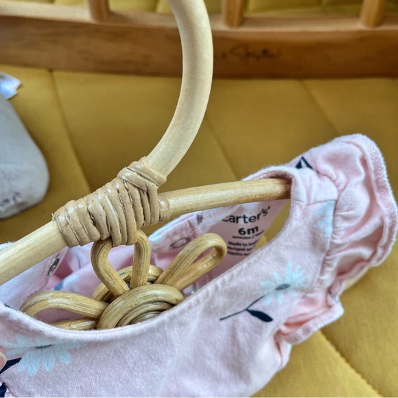 Carter's Baby Girl Romper Daisy 6M - Picture 3 of 7